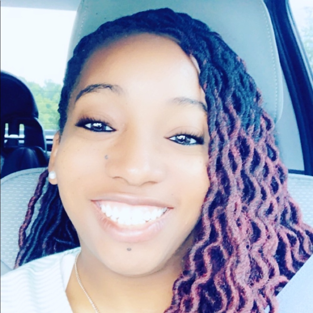 Meet your Posher, Jameka